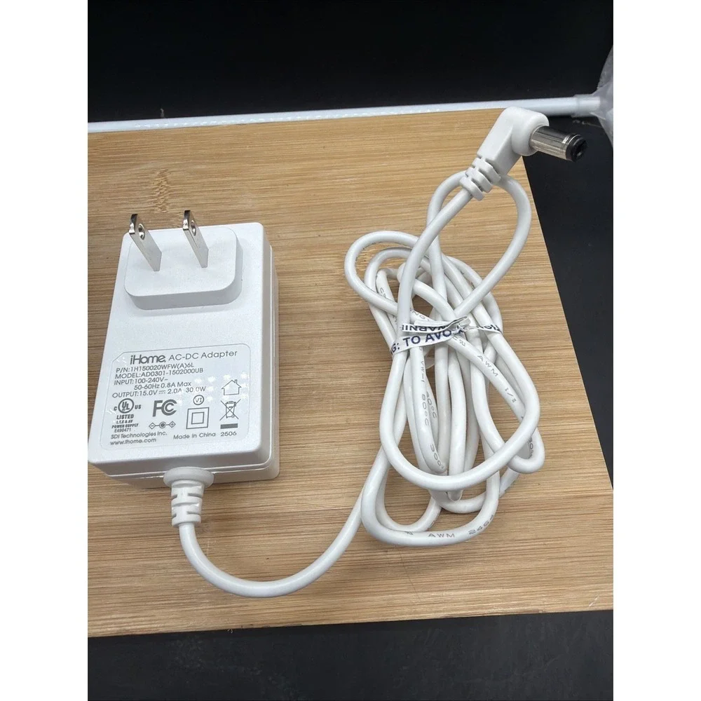 iHome PowerPlant USB Charger Faux Succulent 3 USB Charging Ports USB-C/USB-A NEW